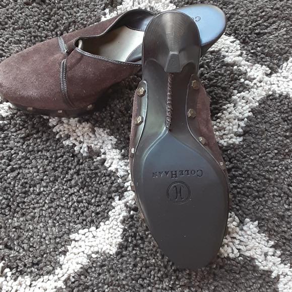 Shoes - Picture 5 of 5